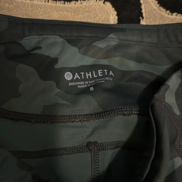 Athleta Contender Leggings - Picture 3 of 9